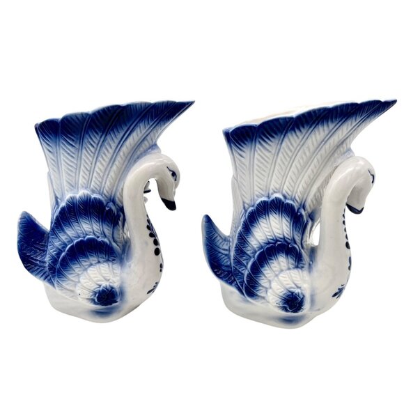 Vintage Double Swan Chinoiserie Vases Set of 2 Delft Style Blue and White 5.5"H - Picture 4 of 11